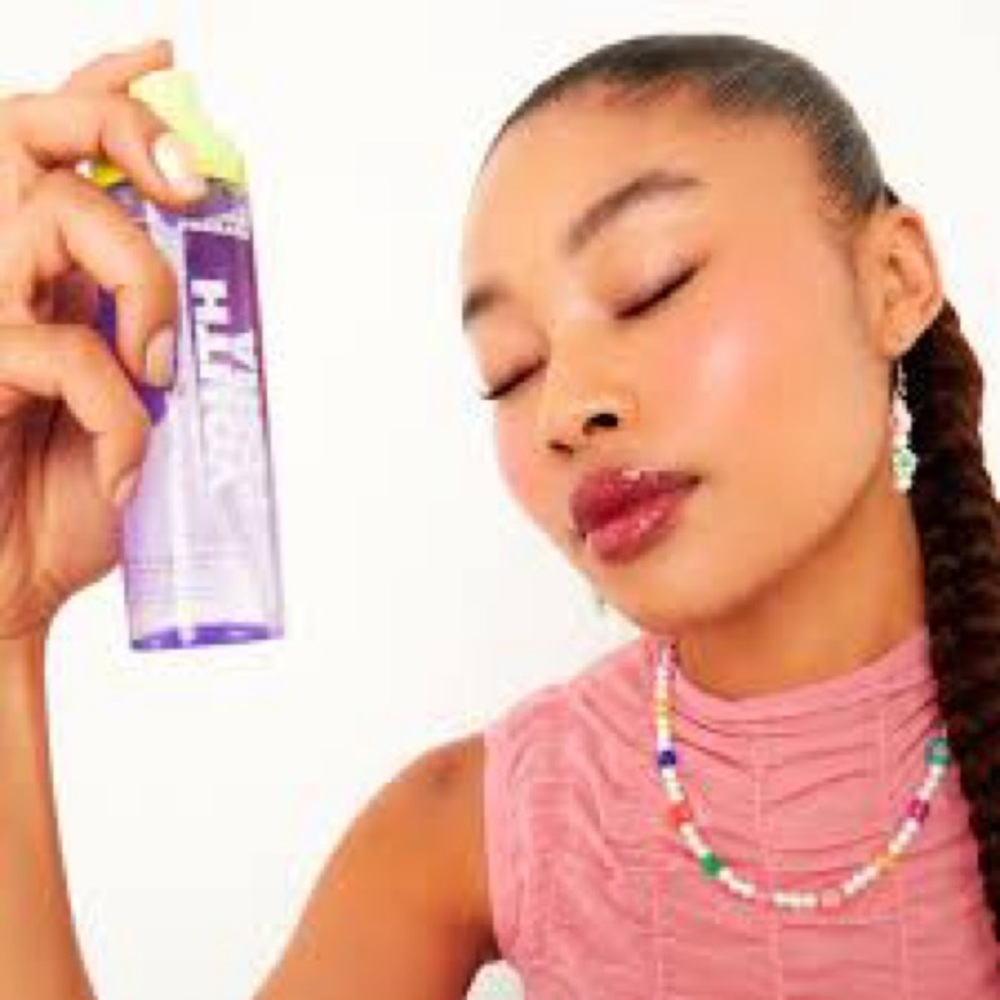 YOUTH FORIA SETTING SPRAY